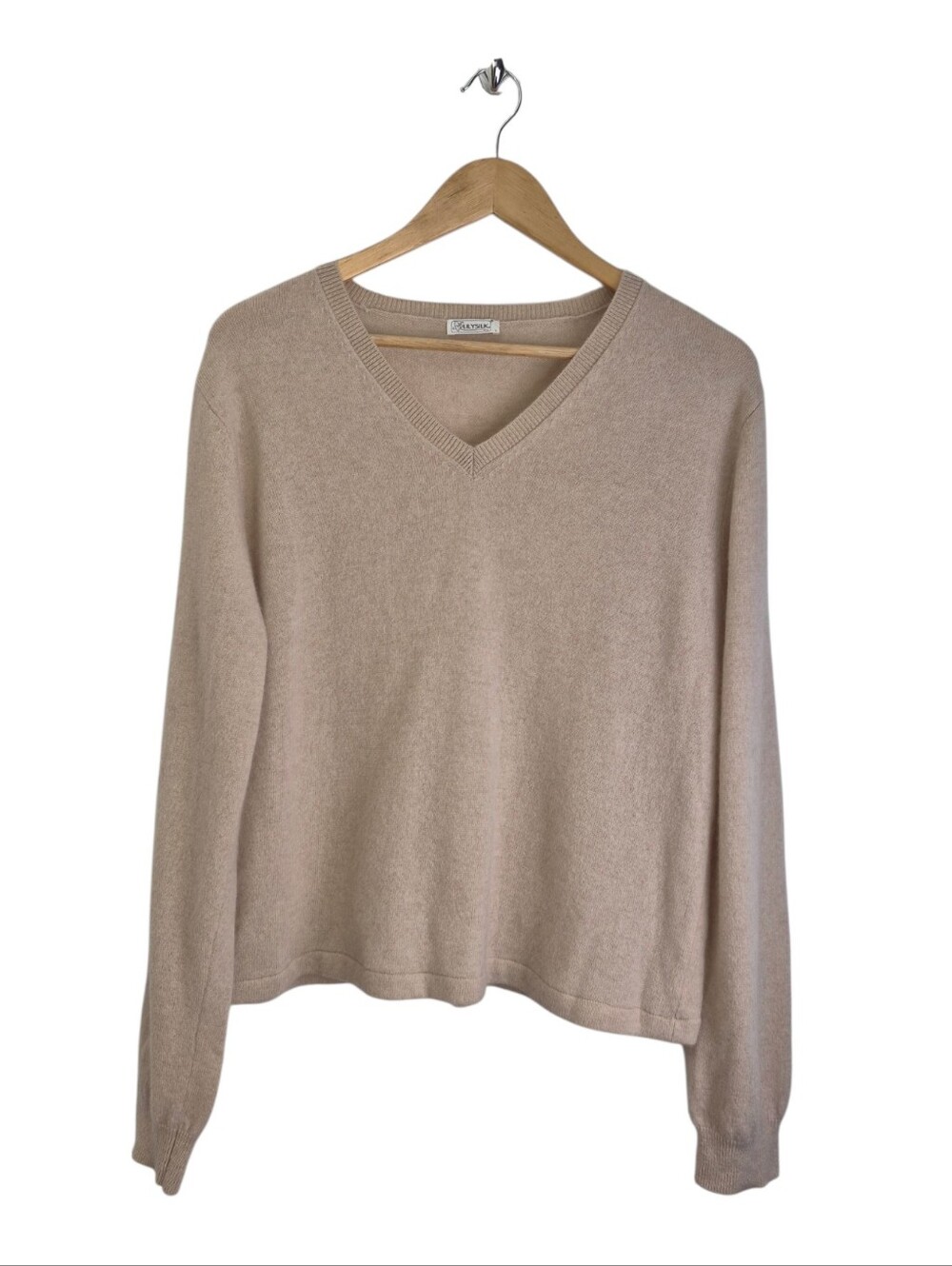 Lilysilk V Neck 100% Cashmere Sweater Size L Beige Quiet Luxury Capsule Neutral